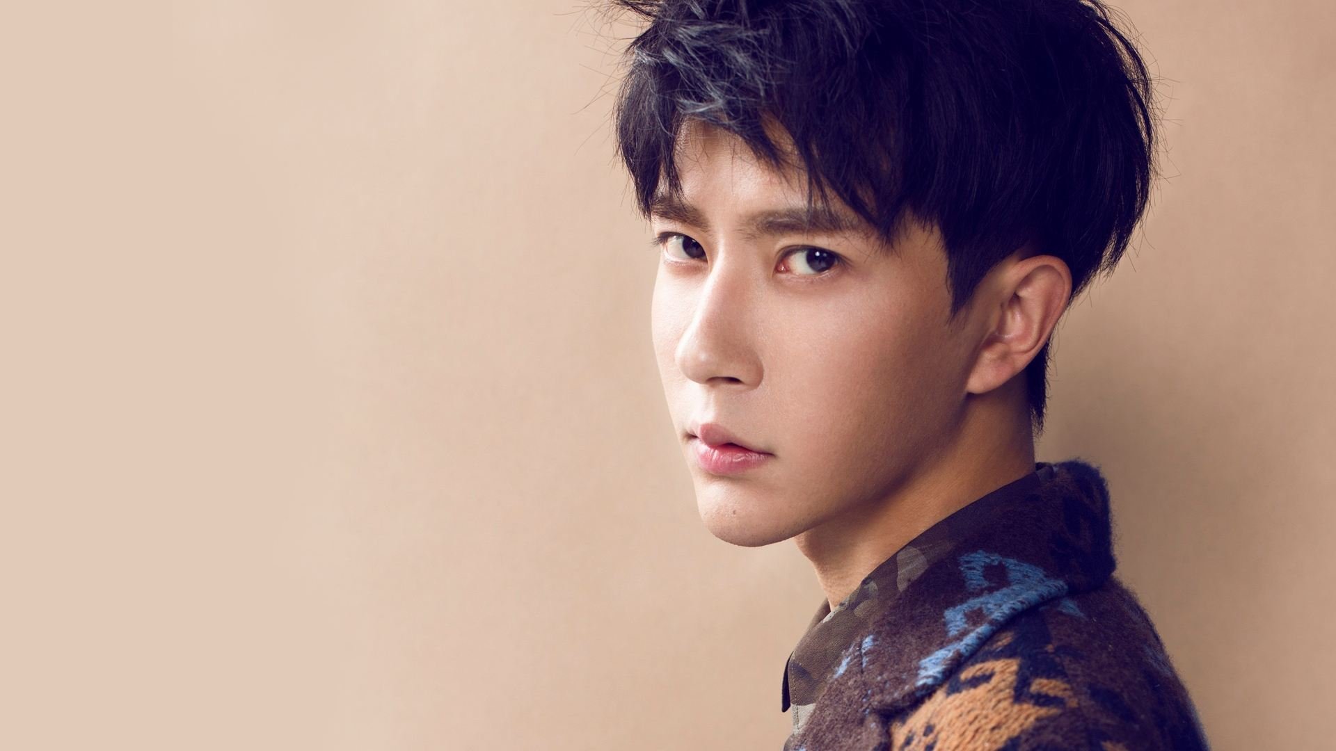 开云体育在线-跨界风暴，玻利维亚单节制胜，格纳布里接管F1争冠战